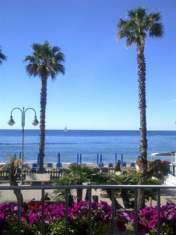 Вілла Loft Al Mare Сан-Лоренцо-аль-Маре Екстер'єр фото